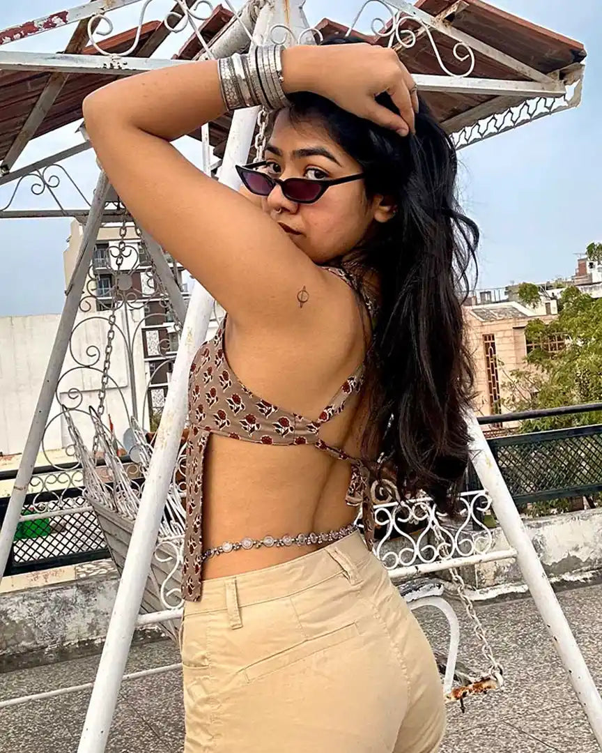 Brown Vajra Top