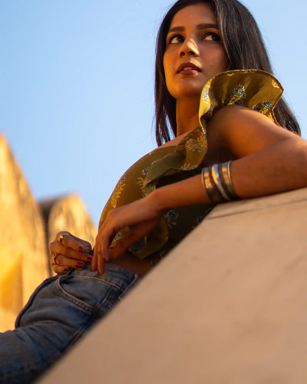 Olive Rooh frill top