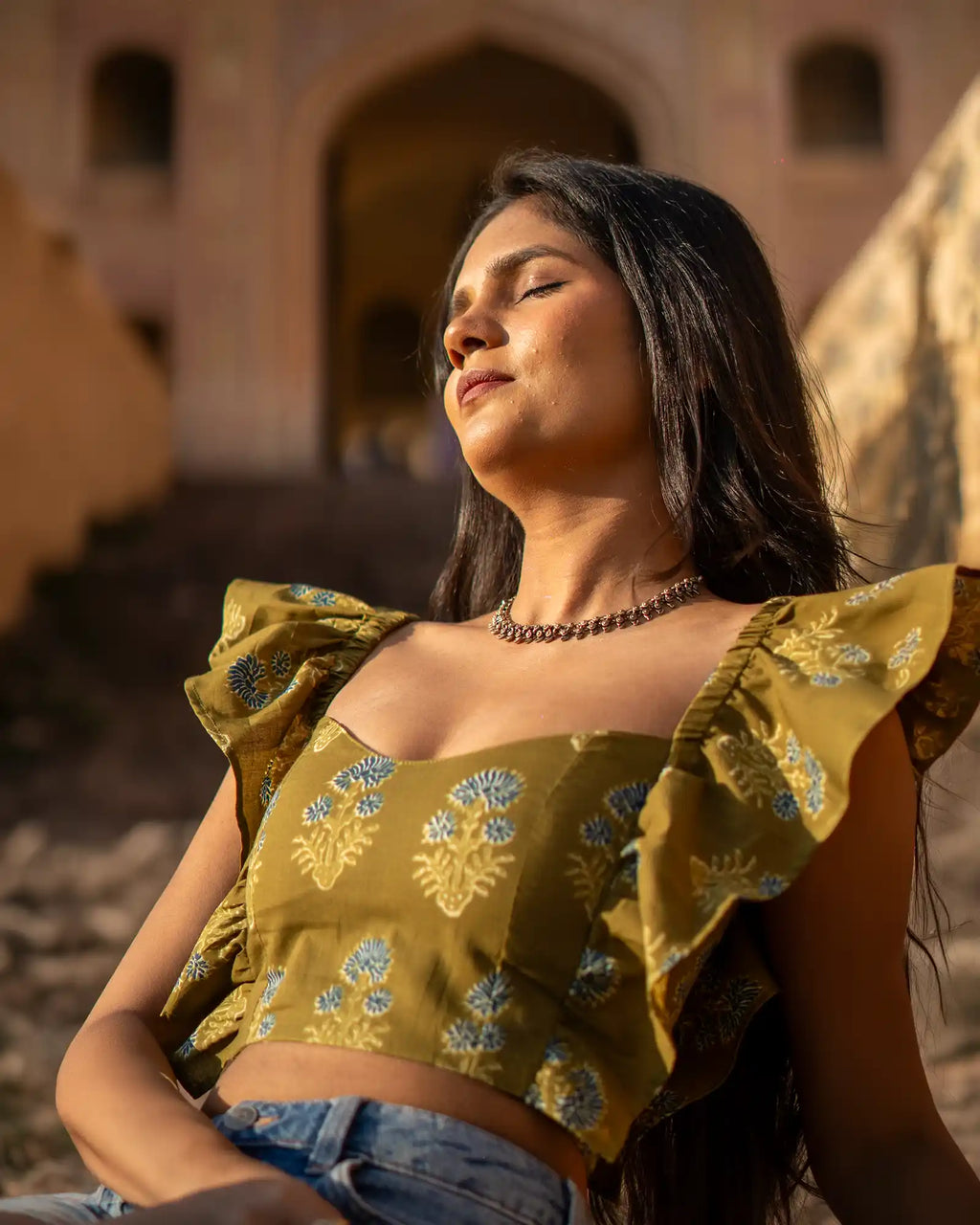 Olive Rooh frill top